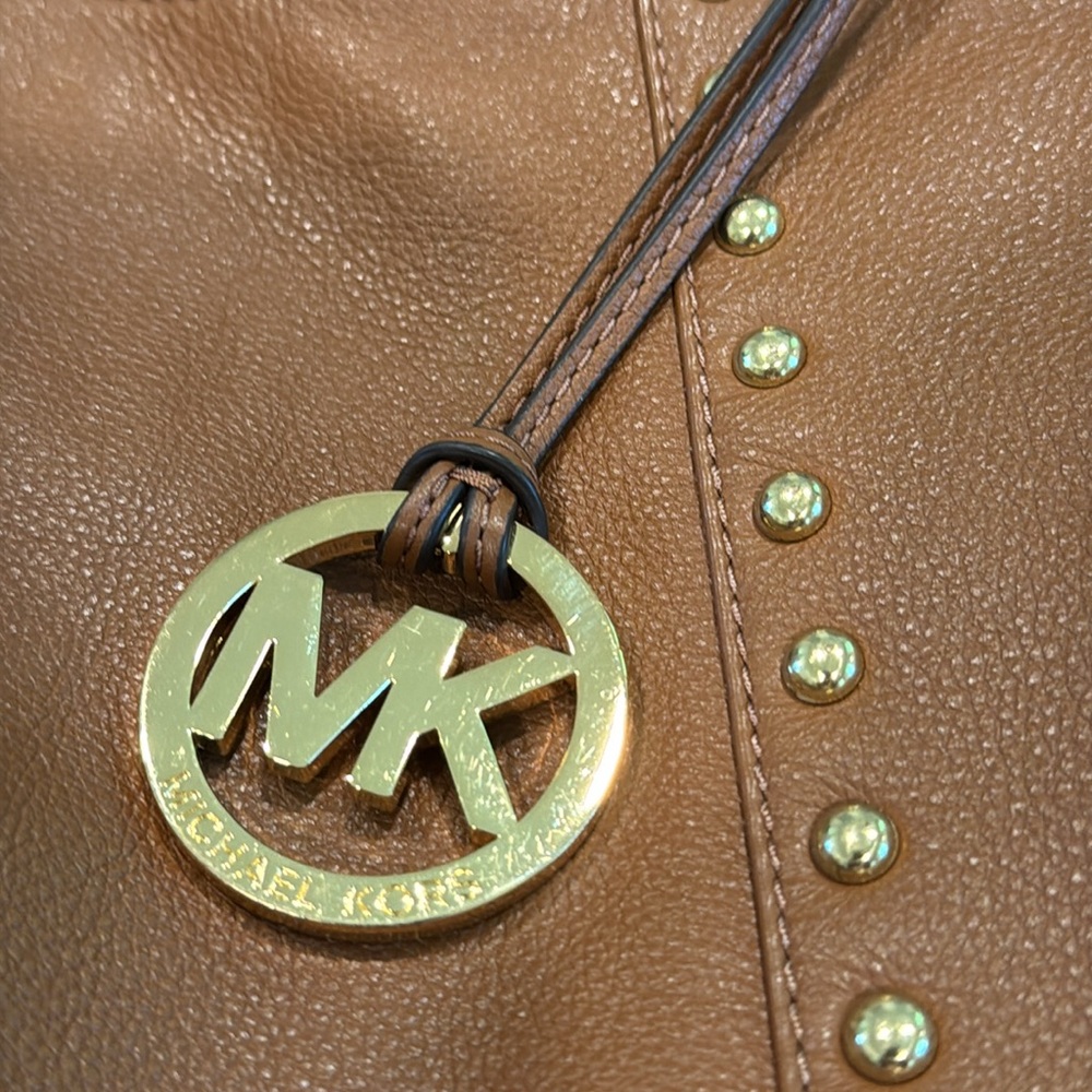 Michael Kors Bag  Brown Pebbled Leather Hobo Bag with Gold Studs and Gold Chain - Picture 13 of 17